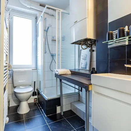 Apartment 3-zi - 6 Personen - Zentral-bielefeld - Kostenloser Parkplatz *